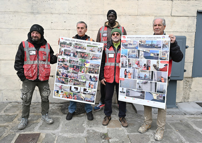 I Custodi Del Bello Ripuliscono La Facciata Del Sottopasso Di Viale